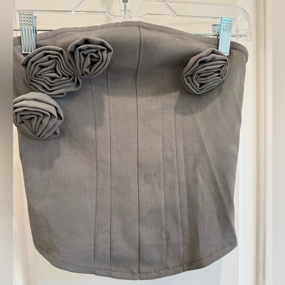 Zemeta Grey Strapless Top
